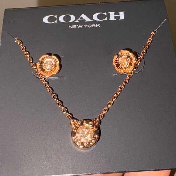 Coach Tea Rose Pendant Necklace and Earrings Gift Set | NWT | Beautiful Gift - Picture 4 of 11